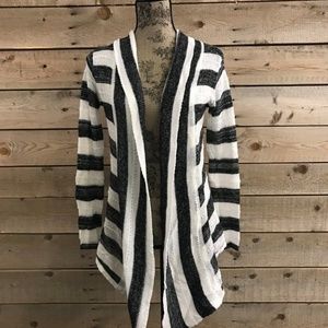 NWT Fate Black & White Drape Cardigan Size Small